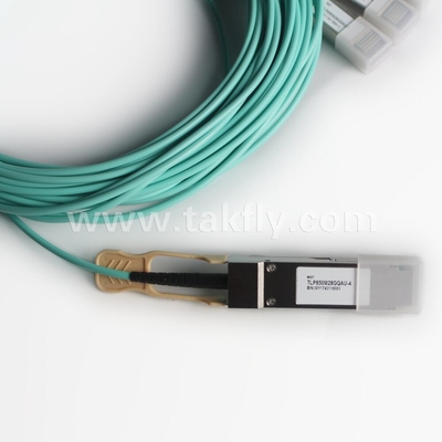 100Gb/s QSFP28 から 4x SFP28 ブレイクアウトアクティブ光ケーブル AOCケーブル 急速データ転送