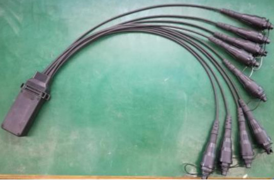 1x4 1x8 ミニファイバーハブ CLOSURE ITU-T G.657A2 4.8mmケーブルファイバーオプティックPLCスプリッター
