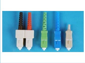データセンター SM/MM およびシンプレックスまたはデュプレックス FTTH 用の SC コネクタ