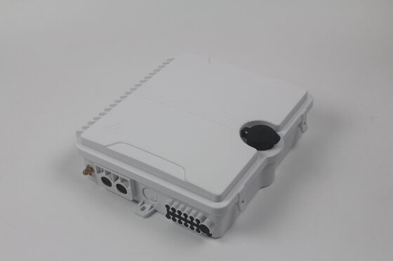 IP65 保護と 0.2dB 挿入損失を備えた FTTH 光ファイバー終結箱