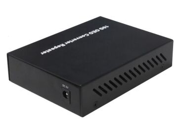 10G 光ファイバー SFP + から SFP + OEO リピーター/アンプ - 高性能と効率