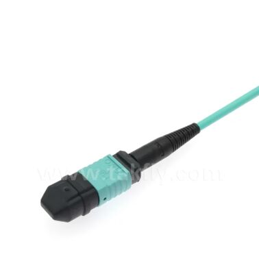 MPO/MTP-LC ブレイクパッチコード 密度の高い多コア光ファイバーケーブル
