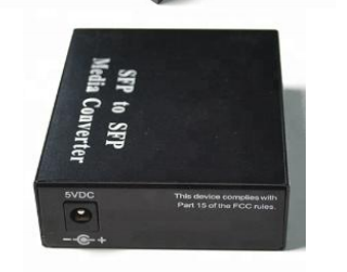 10-100-1000M SFP から SFP メディア変換機
