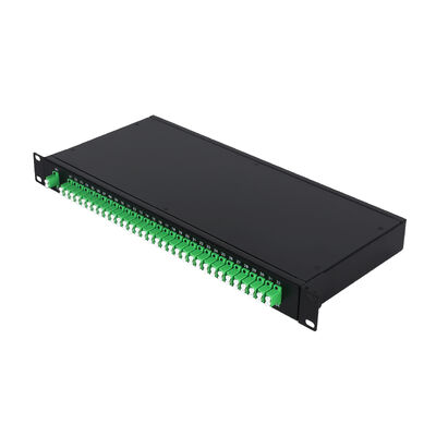 OEM 1U 19 インチ 2x64 ラックマウント LC 光ファイバー PLC スプリッター、FTTx データセンター用