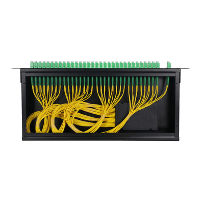 OEM 1U 19 インチ 2x64 ラックマウント LC 光ファイバー PLC スプリッター、FTTx データセンター用