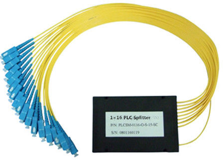 繊維光学の1x16 ABS箱PLCのディバイダーSC/UPC SM G657A1 1のメートルLSZH 2.0mm