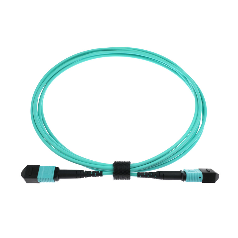 PVC/LSZH マルチモード MPO MTP 光ファイバーケーブル 20m 長さ -20.C から 70.C 動作温度