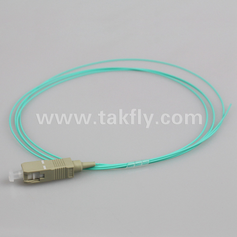 SC UPC 0.9mm SX OM3 光ファイバー・ピグテール 1.5M 高回帰損失 UPC SM≥50dB 低インタークション損失 ≤0.3dB