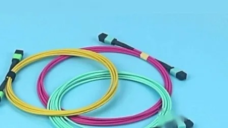 単純SC APCからLC UPC 9/125um OS1ファイバーパッチコード 0.3dB損失